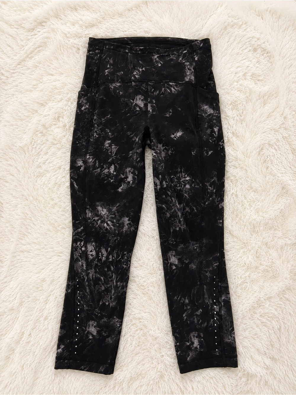 Lululemon Athletica Black & Gray Marble Leggings